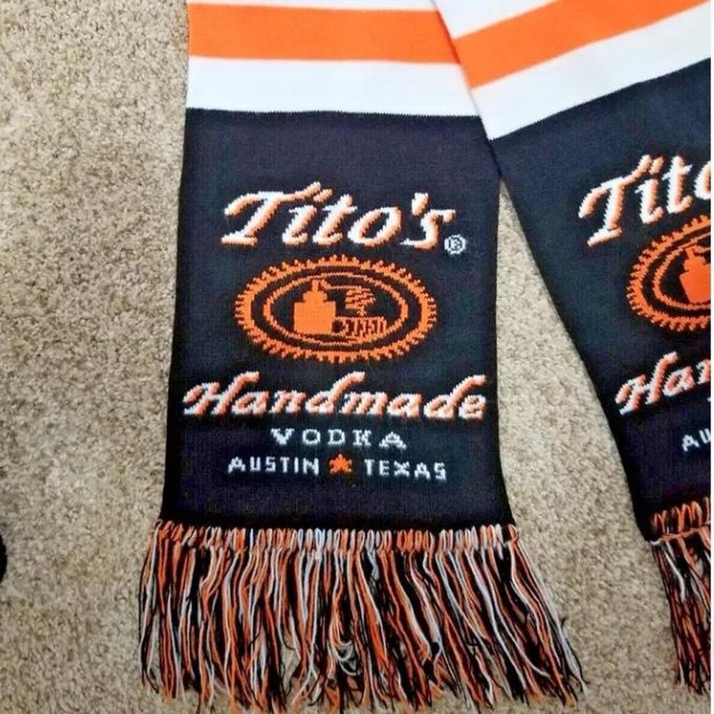 NEW TITO'S VODKA SCARF - Picture 4 of 4
